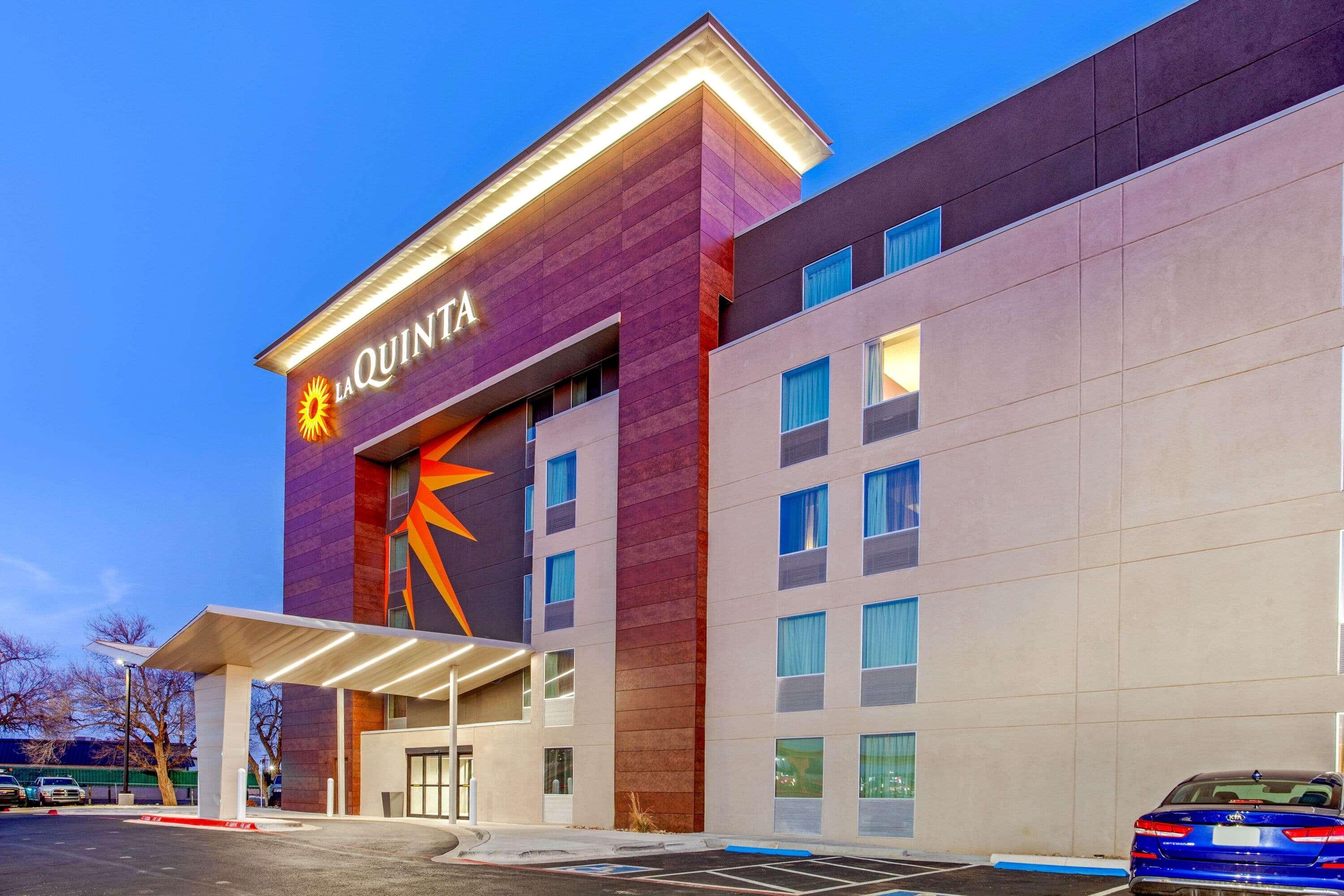 La Quinta By Wyndham Lubbock West Medical Center Hotel Exterior foto