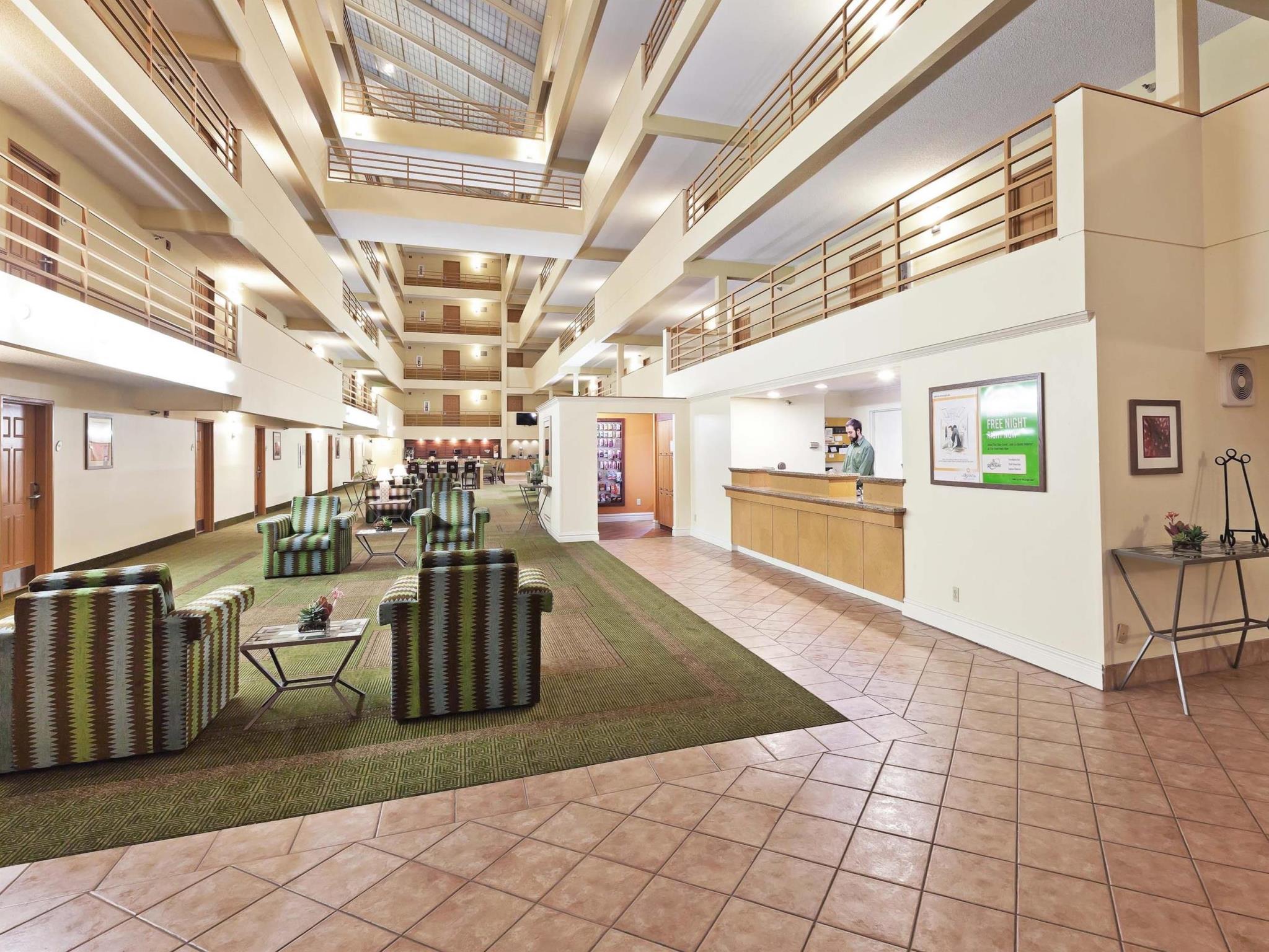 La Quinta By Wyndham Lubbock West Medical Center Hotel Exterior foto