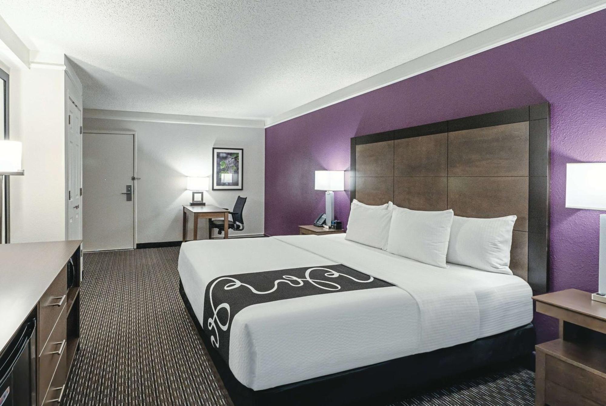 La Quinta By Wyndham Lubbock West Medical Center Hotel Exterior foto